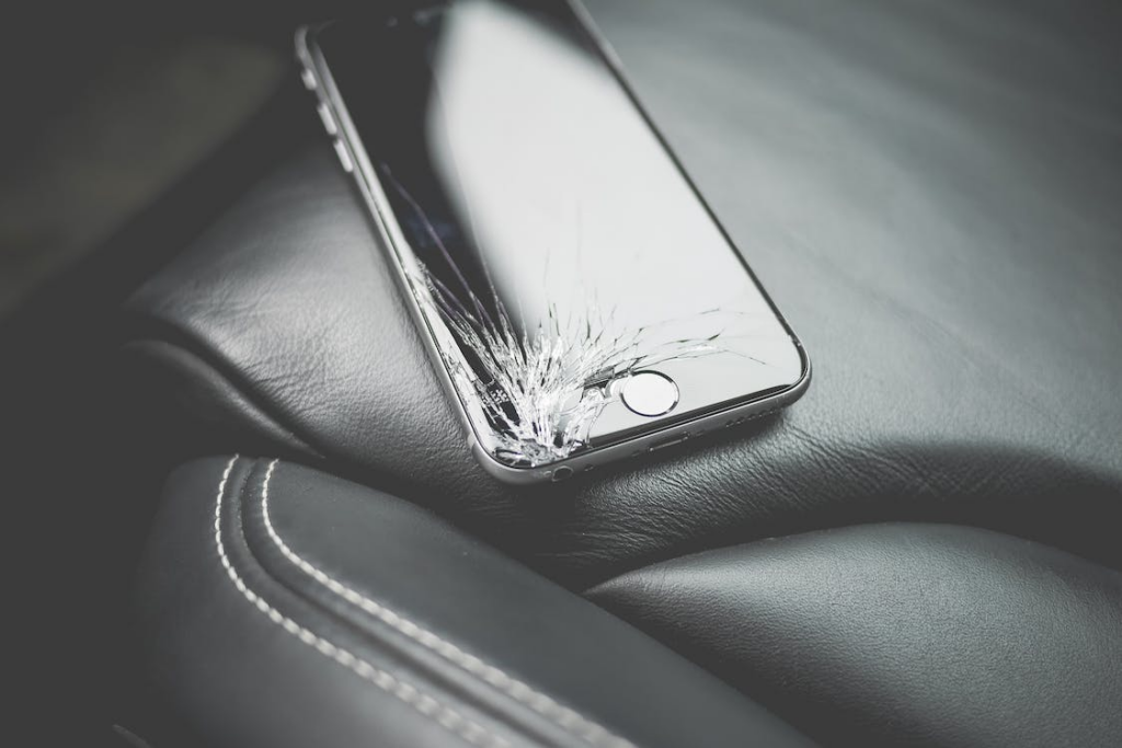 Mobile Phone Screen Repair